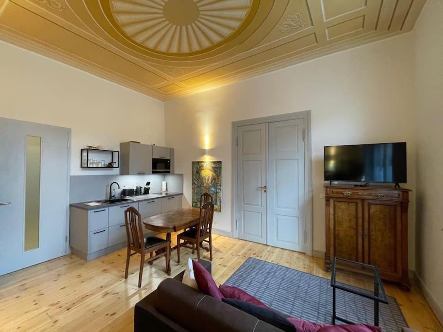Ferienwohnung - Schweriner Altstadt - Fewo 9 Schwerin  Ngoại thất bức ảnh
